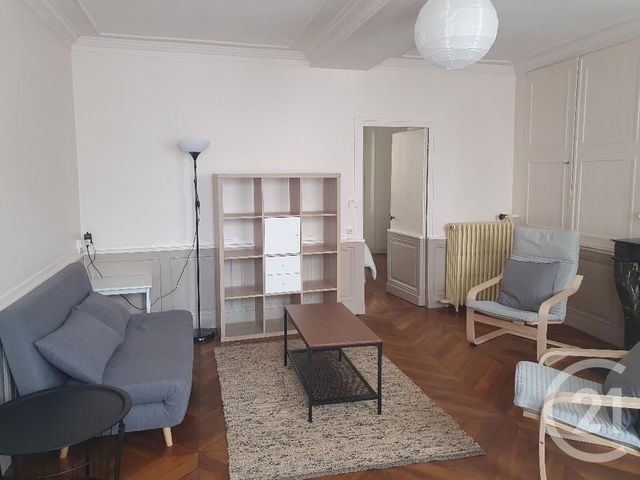 Appartement F2 &agrave; louer - 2 pi&egrave;ces - 43,54 m2 - Fontainebleau - 77 - ILE-DE-FRANCE