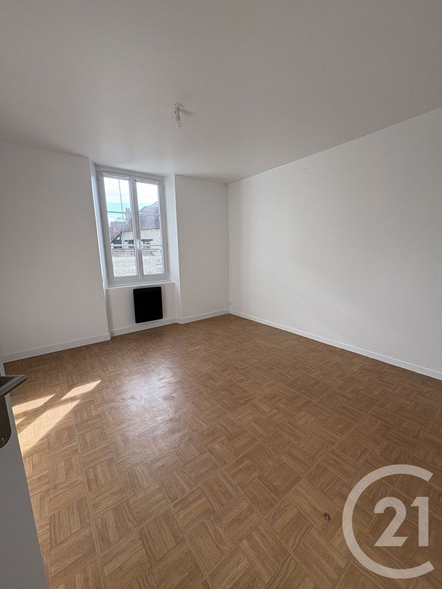 Appartement Studio &agrave; louer - 1 pi&egrave;ce - 29,71 m2 - Melun - 77 - ILE-DE-FRANCE