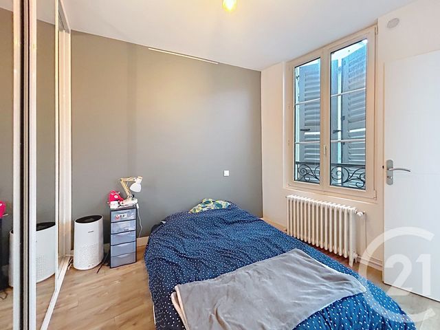 Appartement 2 pièces &agrave; louer - 2 pi&egrave;ces - 42,20 m2 - Fontainebleau - 77 - ILE-DE-FRANCE