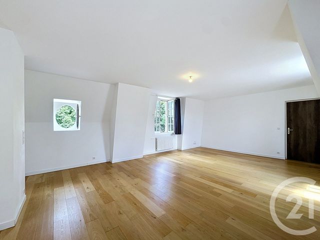 Appartement 3 pièces &agrave; vendre - 3 pi&egrave;ces - 70,60 m2 - Fontainebleau - 77 - ILE-DE-FRANCE