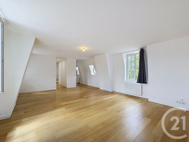 Appartement 3 pièces &agrave; vendre - 3 pi&egrave;ces - 70,60 m2 - Fontainebleau - 77 - ILE-DE-FRANCE