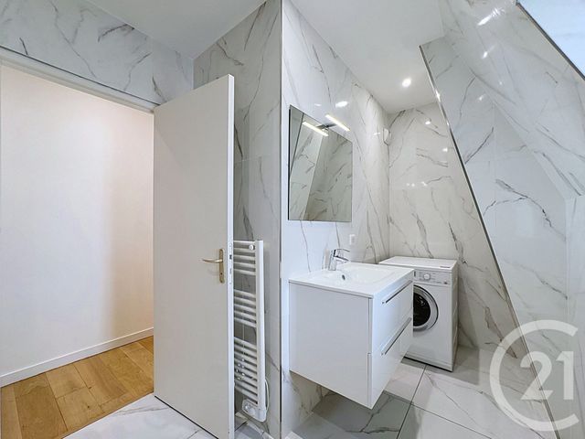 Appartement 3 pièces &agrave; vendre - 3 pi&egrave;ces - 70,60 m2 - Fontainebleau - 77 - ILE-DE-FRANCE