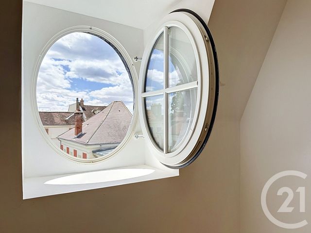 Appartement 3 pièces &agrave; vendre - 3 pi&egrave;ces - 70,60 m2 - Fontainebleau - 77 - ILE-DE-FRANCE