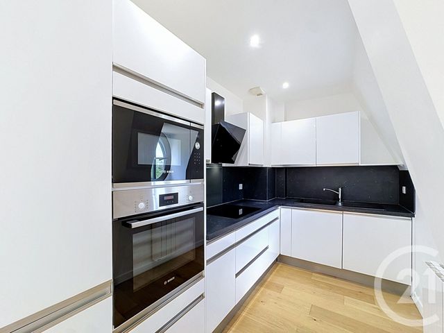 Appartement 3 pièces &agrave; vendre - 3 pi&egrave;ces - 70,60 m2 - Fontainebleau - 77 - ILE-DE-FRANCE