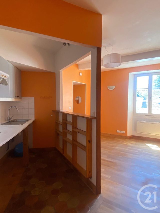 Appartement 2 pièces &agrave; louer - 2 pi&egrave;ces - 32,19 m2 - Fontainebleau - 77 - ILE-DE-FRANCE