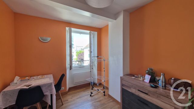 Appartement 2 pièces &agrave; louer - 2 pi&egrave;ces - 32,19 m2 - Fontainebleau - 77 - ILE-DE-FRANCE