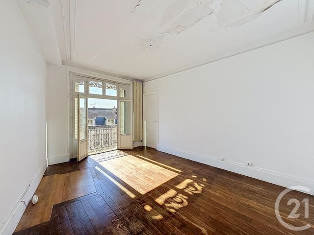 Appartement 4 pièces &agrave; vendre - 4 pi&egrave;ces - 103,27 m2 - Fontainebleau - 77 - ILE-DE-FRANCE