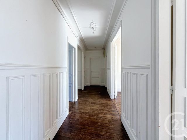 Appartement 4 pièces &agrave; vendre - 4 pi&egrave;ces - 103,27 m2 - Fontainebleau - 77 - ILE-DE-FRANCE