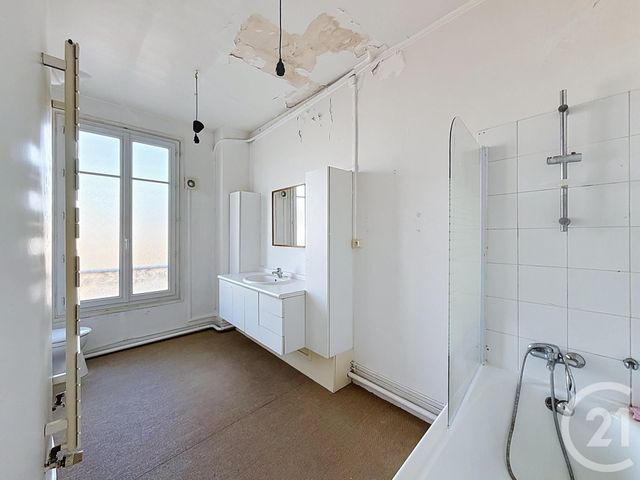 Appartement 4 pièces &agrave; vendre - 4 pi&egrave;ces - 103,27 m2 - Fontainebleau - 77 - ILE-DE-FRANCE