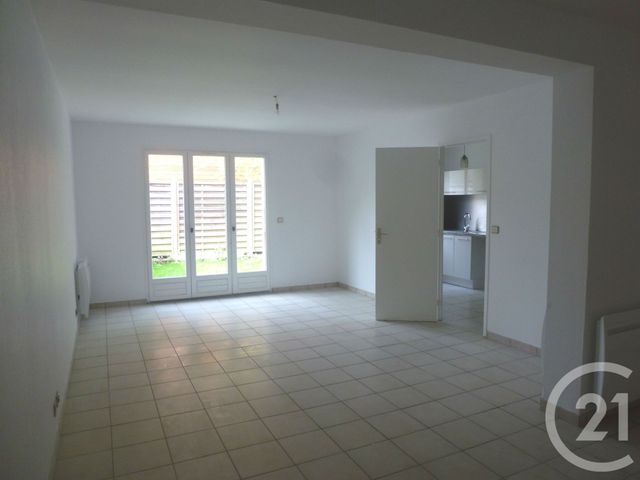 Appartement F2 à louer BOIS LE ROI