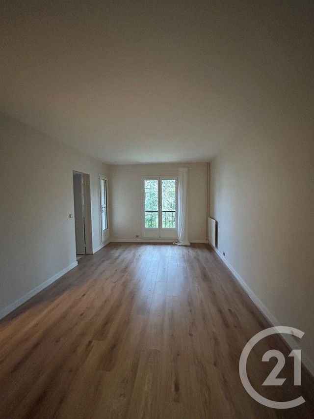 Appartement 4 pièces &agrave; louer - 4 pi&egrave;ces - 110,49 m2 - Fontainebleau - 77 - ILE-DE-FRANCE