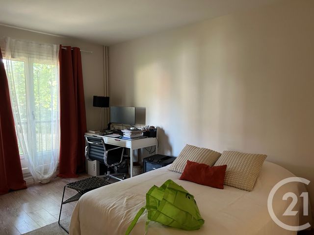Appartement 4 pièces &agrave; louer - 4 pi&egrave;ces - 110,49 m2 - Fontainebleau - 77 - ILE-DE-FRANCE
