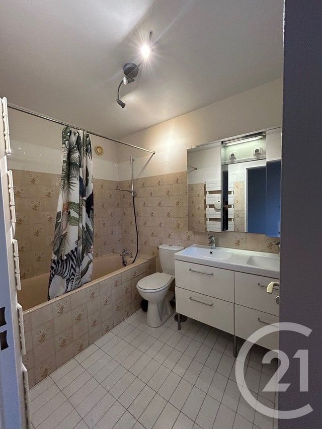 Appartement 4 pièces &agrave; louer - 4 pi&egrave;ces - 110,49 m2 - Fontainebleau - 77 - ILE-DE-FRANCE