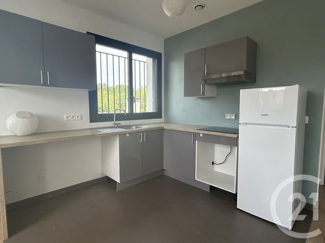 Appartement F3 &agrave; louer - 3 pi&egrave;ces - 53,40 m2 - Bois Le Roi - 77 - ILE-DE-FRANCE
