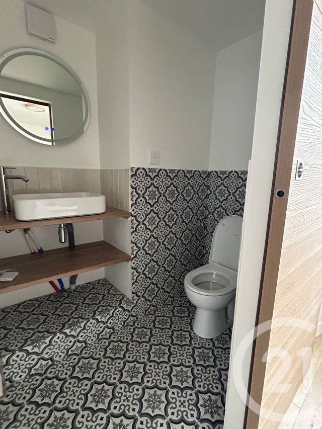 Appartement Studio &agrave; louer - 1 pi&egrave;ce - 19,11 m2 - Fontainebleau - 77 - ILE-DE-FRANCE