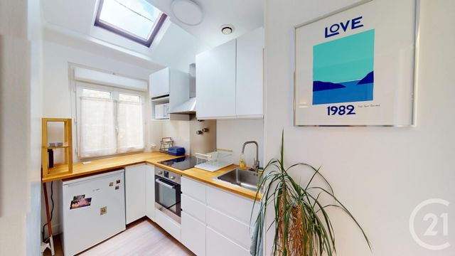 Appartement Duplex &agrave; vendre - 2 pi&egrave;ces - 42,14 m2 - Fontainebleau - 77 - ILE-DE-FRANCE