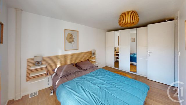 Appartement Duplex &agrave; vendre - 2 pi&egrave;ces - 42,14 m2 - Fontainebleau - 77 - ILE-DE-FRANCE
