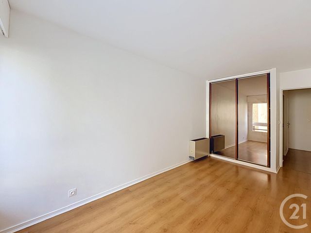 Appartement 4 pièces &agrave; vendre - 4 pi&egrave;ces - 92,58 m2 - Avon - 77 - ILE-DE-FRANCE