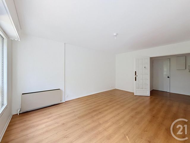 Appartement 4 pièces &agrave; vendre - 4 pi&egrave;ces - 92,58 m2 - Avon - 77 - ILE-DE-FRANCE