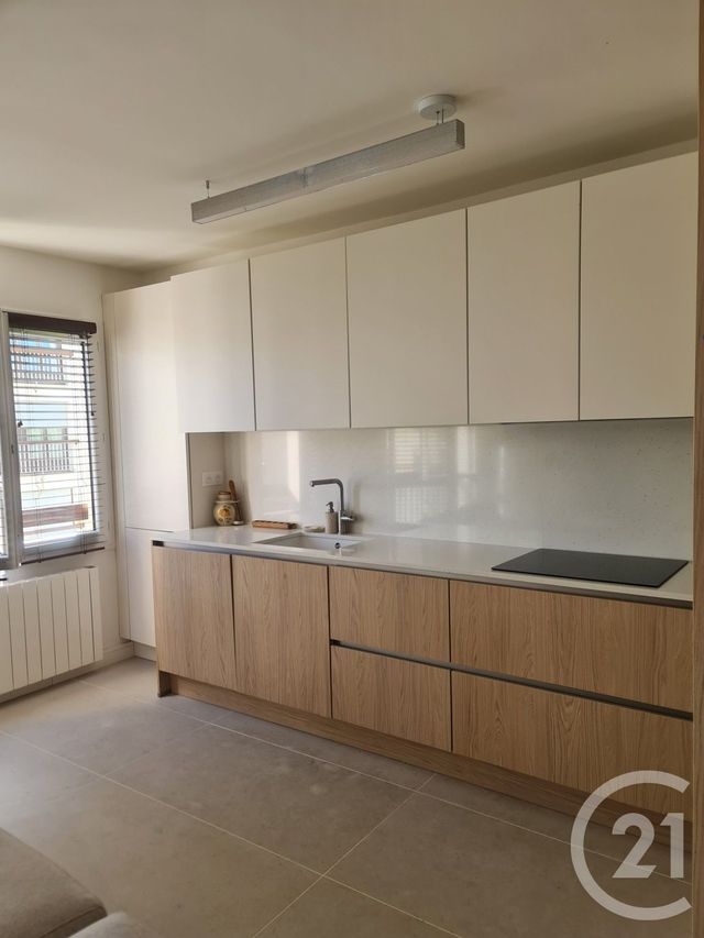 Appartement 2 pièces &agrave; louer - 2 pi&egrave;ces - 52,53 m2 - Avon - 77 - ILE-DE-FRANCE