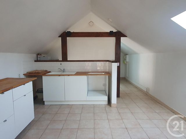 Appartement 2 pièces &agrave; louer - 2 pi&egrave;ces - 45,81 m2 - Fontainebleau - 77 - ILE-DE-FRANCE