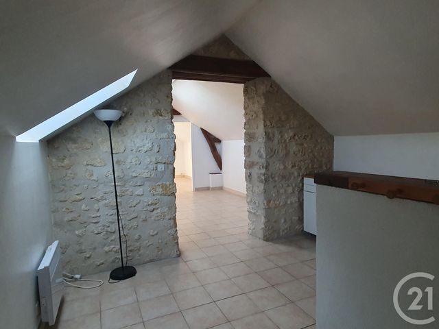 Appartement 2 pièces &agrave; louer - 2 pi&egrave;ces - 45,81 m2 - Fontainebleau - 77 - ILE-DE-FRANCE