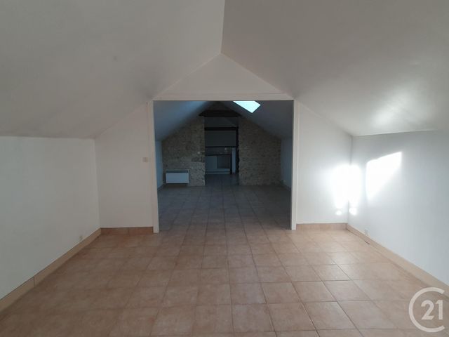 Appartement 2 pièces &agrave; louer - 2 pi&egrave;ces - 45,81 m2 - Fontainebleau - 77 - ILE-DE-FRANCE