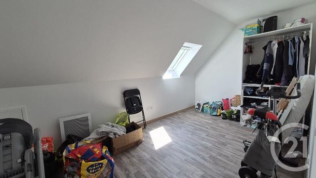 Maison &agrave; louer - 4 pi&egrave;ces - 90,60 m2 - Ury - 77 - ILE-DE-FRANCE