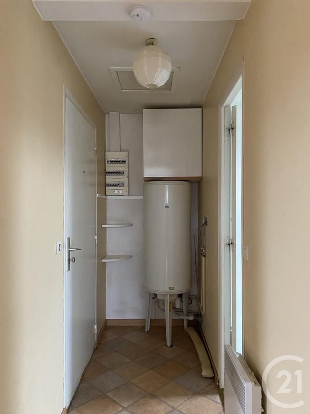 Appartement 3 pièces &agrave; louer - 3 pi&egrave;ces - 47,61 m2 - St Mammes - 77 - ILE-DE-FRANCE