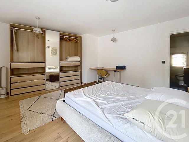 Appartement 2 pièces &agrave; louer - 2 pi&egrave;ces - 57,97 m2 - Fontainebleau - 77 - ILE-DE-FRANCE