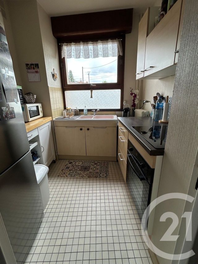 Appartement 3 pièces &agrave; louer - 3 pi&egrave;ces - 53,75 m2 - Avon - 77 - ILE-DE-FRANCE