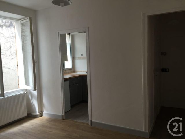 Appartement 2 pièces &agrave; louer - 2 pi&egrave;ces - 27,09 m2 - Fontainebleau - 77 - ILE-DE-FRANCE