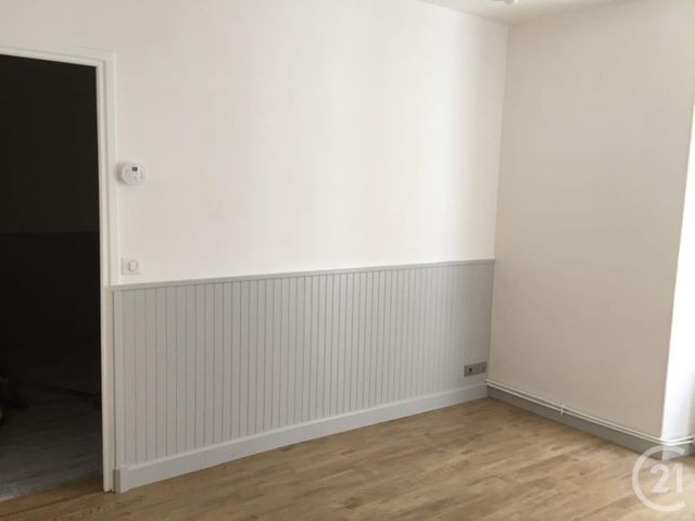 Appartement 2 pièces &agrave; louer - 2 pi&egrave;ces - 27,09 m2 - Fontainebleau - 77 - ILE-DE-FRANCE