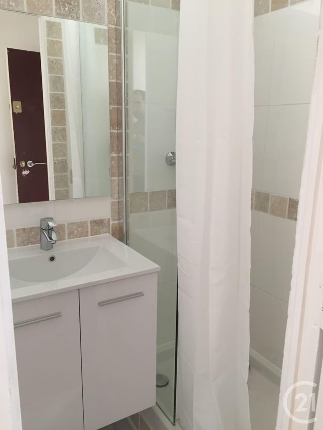 Appartement 2 pièces &agrave; louer - 2 pi&egrave;ces - 27,09 m2 - Fontainebleau - 77 - ILE-DE-FRANCE