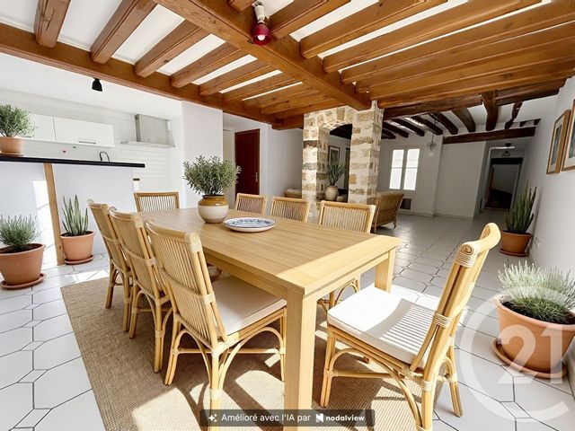 Appartement Duplex &agrave; louer - 5 pi&egrave;ces - 94,21 m2 - Fontainebleau - 77 - ILE-DE-FRANCE