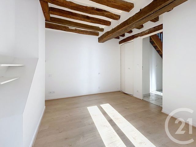 Appartement Duplex &agrave; louer - 5 pi&egrave;ces - 94,21 m2 - Fontainebleau - 77 - ILE-DE-FRANCE