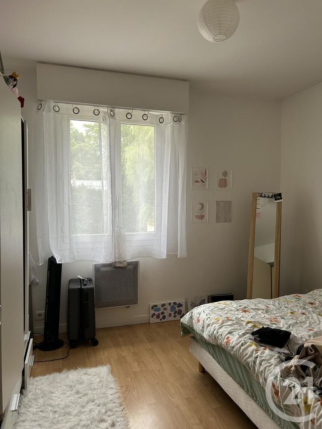 Appartement 3 pièces &agrave; louer - 3 pi&egrave;ces - 69,83 m2 - Fontainebleau - 77 - ILE-DE-FRANCE