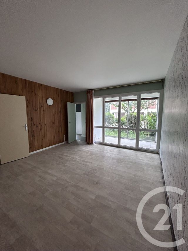 Appartement Studio &agrave; louer - 1 pi&egrave;ce - 39,10 m2 - Avon - 77 - ILE-DE-FRANCE