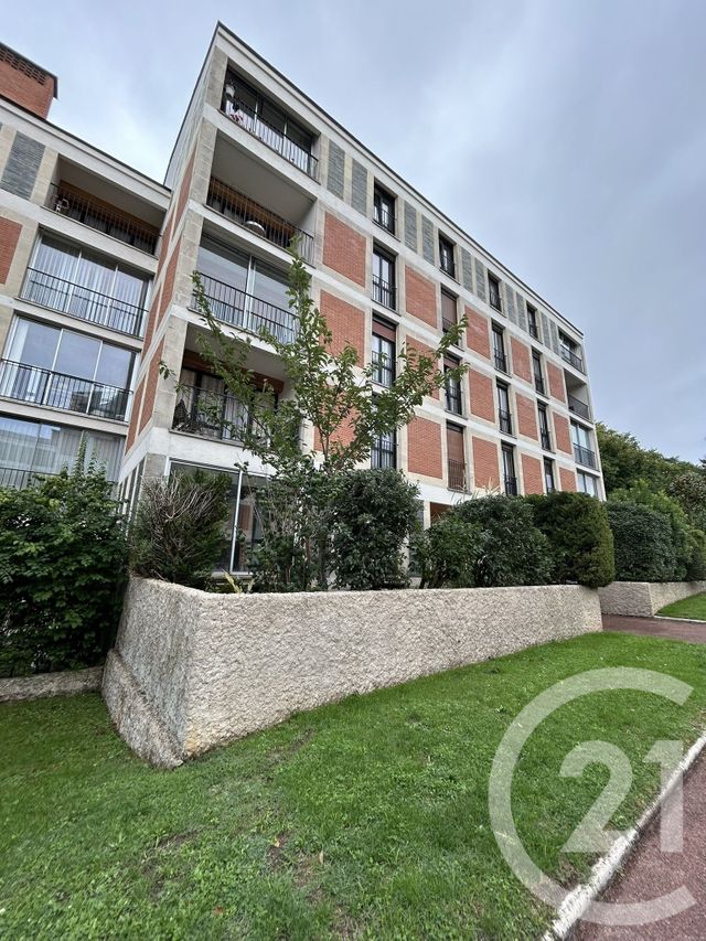 Appartement Studio &agrave; louer - 1 pi&egrave;ce - 39,10 m2 - Avon - 77 - ILE-DE-FRANCE
