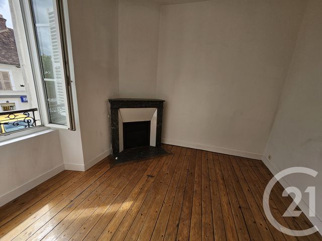 Maison &agrave; louer - 4 pi&egrave;ces - 62,39 m2 - Samois Sur Seine - 77 - ILE-DE-FRANCE