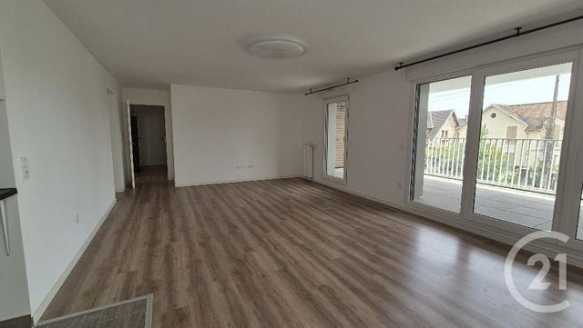 Appartement T4 &agrave; louer - 4 pi&egrave;ces - 81,76 m2 - Avon - 77 - ILE-DE-FRANCE