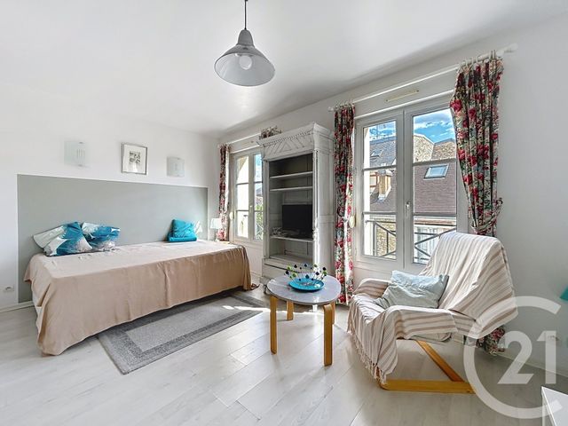 Appartement Studio &agrave; louer - 1 pi&egrave;ce - 30,45 m2 - Fontainebleau - 77 - ILE-DE-FRANCE