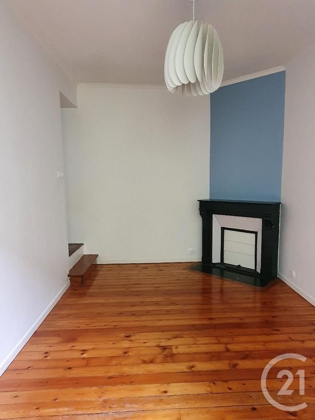 Appartement F5 &agrave; louer - 5 pi&egrave;ces - 99,13 m2 - Fontainebleau - 77 - ILE-DE-FRANCE