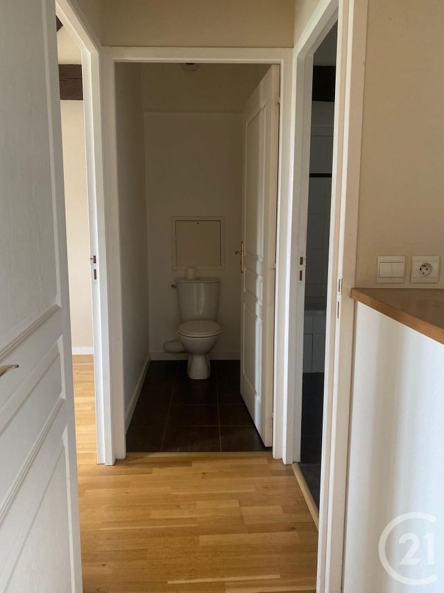 Appartement 2 pièces &agrave; louer - 2 pi&egrave;ces - 38,78 m2 - Fontainebleau - 77 - ILE-DE-FRANCE