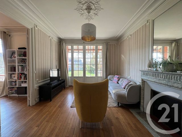 Maison &agrave; louer - 6 pi&egrave;ces - 154,13 m2 - Fontainebleau - 77 - ILE-DE-FRANCE