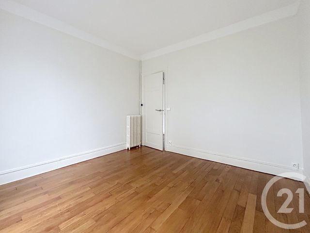 Appartement 3 pièces &agrave; louer - 3 pi&egrave;ces - 70,99 m2 - Fontainebleau - 77 - ILE-DE-FRANCE