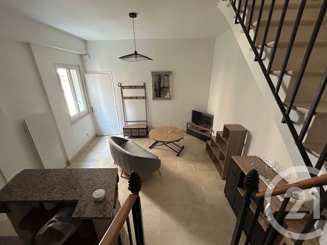 Appartement 2 pièces &agrave; louer - 2 pi&egrave;ces - 35,03 m2 - Fontainebleau - 77 - ILE-DE-FRANCE