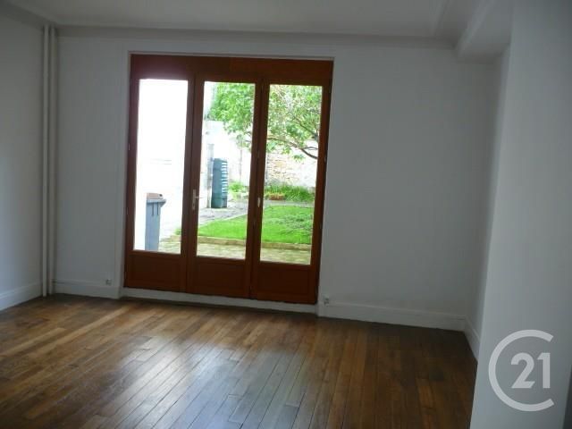 Maison &agrave; louer - 8 pi&egrave;ces - 162,22 m2 - Fontainebleau - 77 - ILE-DE-FRANCE