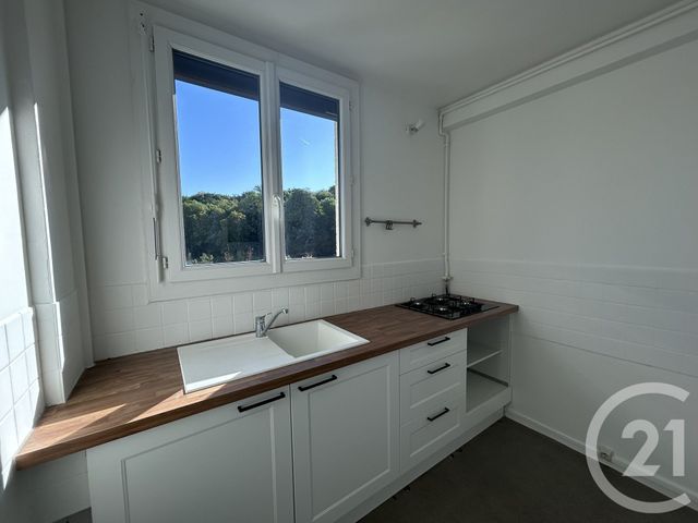 Appartement 3 pièces &agrave; louer - 3 pi&egrave;ces - 49,98 m2 - Avon - 77 - ILE-DE-FRANCE
