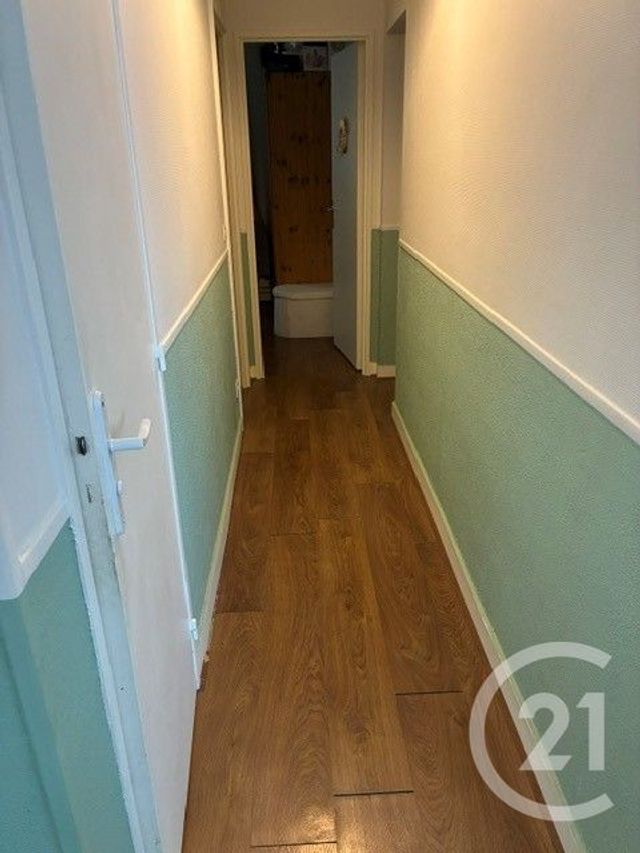 Appartement 3 pièces &agrave; louer - 3 pi&egrave;ces - 60,25 m2 - Avon - 77 - ILE-DE-FRANCE